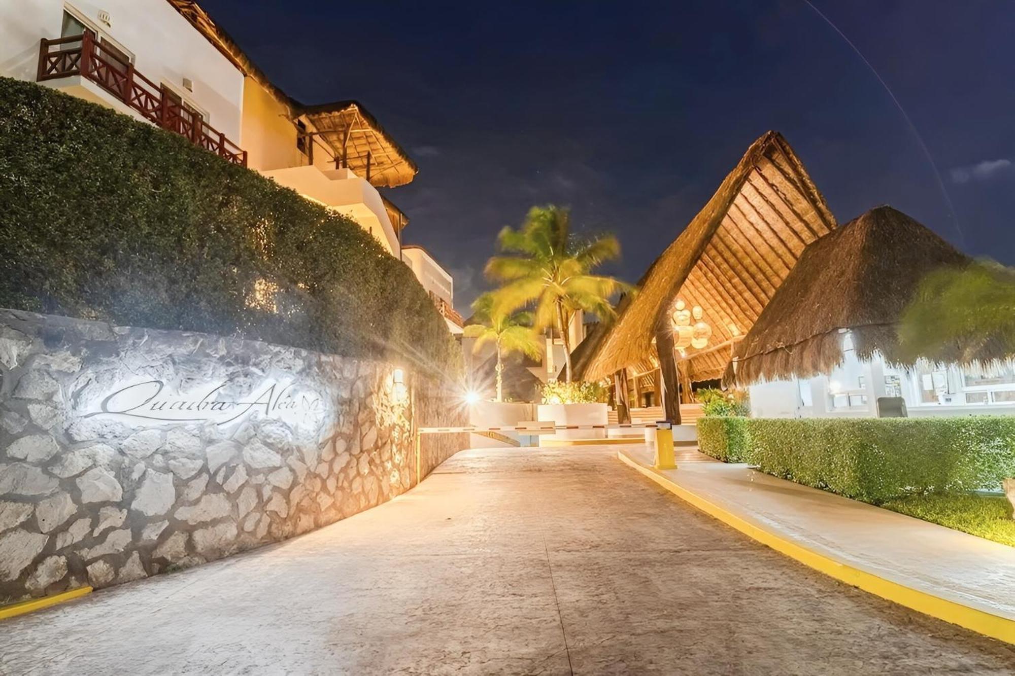 Luxury Duplex -4 Pers- 2Mn Beach&5Th Av, Pool, Gym Playa del Carmen Bagian luar foto