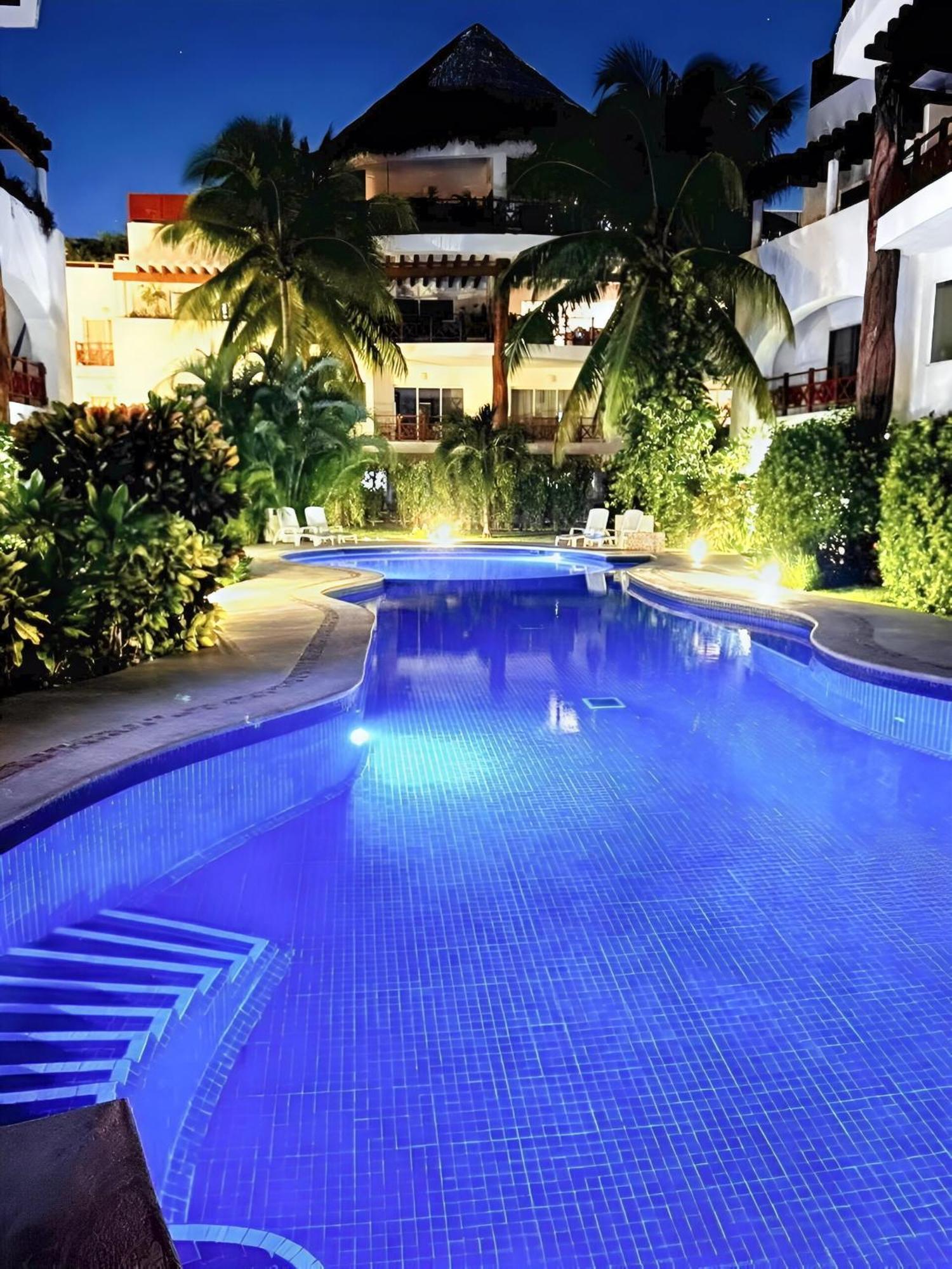 Luxury Duplex -4 Pers- 2Mn Beach&5Th Av, Pool, Gym Playa del Carmen Bagian luar foto
